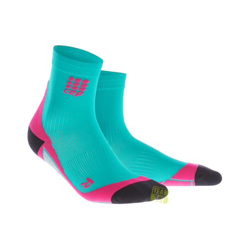 CEP Damen Kompressionssocken dynamic+ short socks pink/türkis
